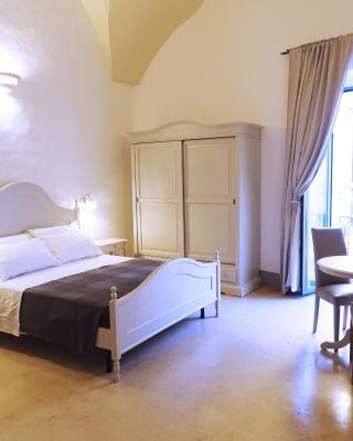 Le Finestre Su Porta Carrese - Luxury Rooms & Suites