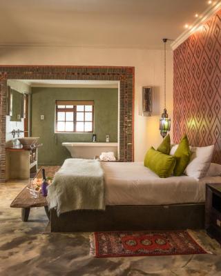 Singa Lodge - Lion Roars Hotels & Lodges
