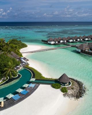 Four Seasons Resort Maldives at Kuda Huraa