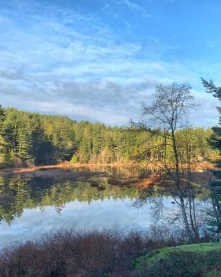 Otter's Pond Bed and Breakfast