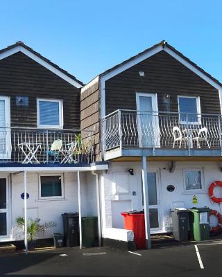 Aisla Cottage • East Cowes • Isle of Wight