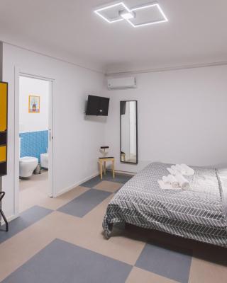 Double bedroom apartment across Ortigia