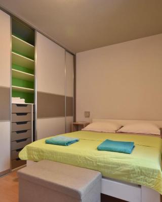 Room 4 Two