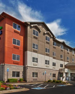 Holiday Inn Express Hotel and Suites Jenks, an IHG Hotel