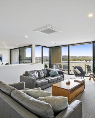 Stunning Main Beach Location- Anglesea