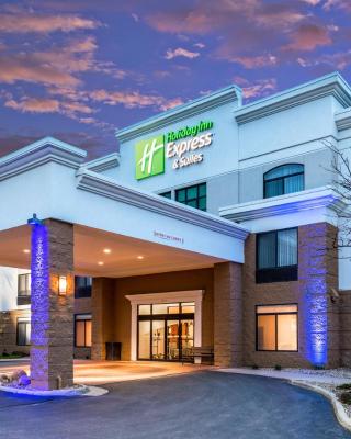 Holiday Inn Express & Suites Cedar Falls - Waterloo, an IHG Hotel
