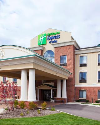 Holiday Inn Express Hotel & Suites Howell, an IHG Hotel