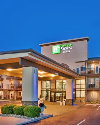 Holiday Inn Express Hotel & Suites Branson 76 Central, an IHG Hotel