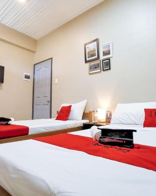 RedDoorz near Gaisano Mall Gensan