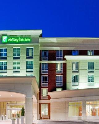 Holiday Inn Hotel & Suites Gateway, an IHG Hotel