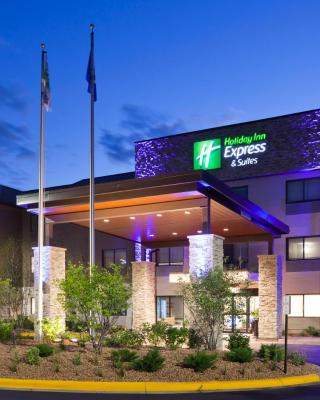 Holiday Inn Express Hotel & Suites Minneapolis-Golden Valley, an IHG Hotel