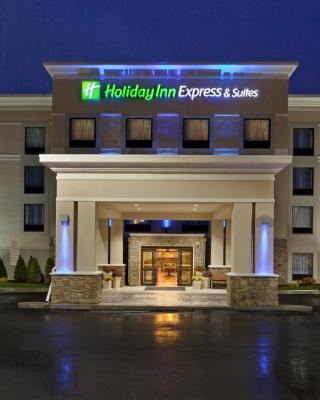 Holiday Inn Express & Suites Malone, an IHG Hotel