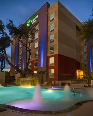 Holiday Inn Express & Suites San Antonio Medical Center North, an IHG Hotel