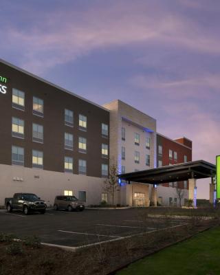 Holiday Inn Express & Suites San Antonio North-Windcrest, an IHG Hotel