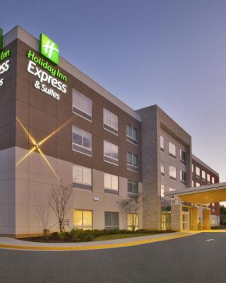 Holiday Inn Express and Suites South Hill, an IHG Hotel