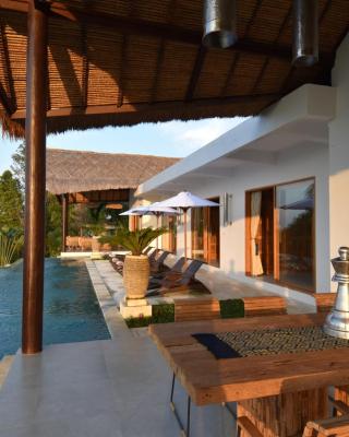 Bali Mimpi luxurious villa with great ocean views!