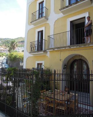Sant'Agostino Guest Rooms