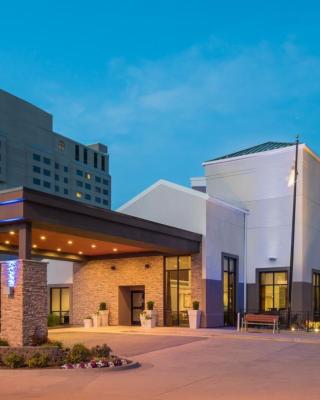 Holiday Inn Express & Suites Springfield, an IHG Hotel