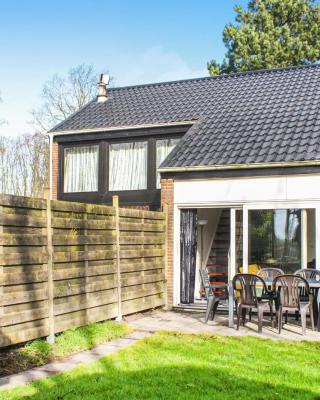 Beautiful Home In Bruinisse With Wifi