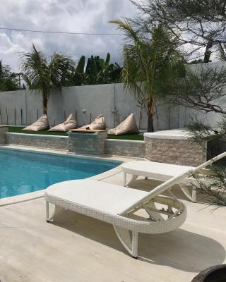 Kelapa Surf Villa