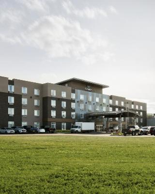 Pomeroy Inn & Suites Prince George