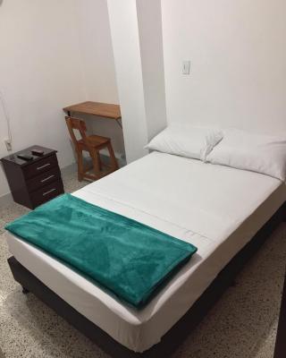 Roomies House By Rincon