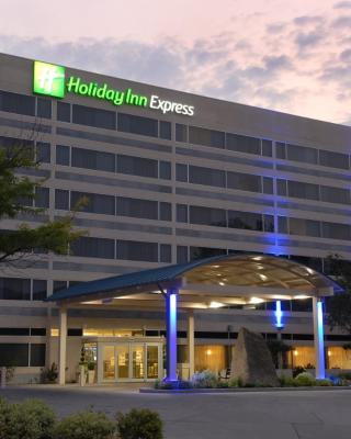 Holiday Inn Express Boise Downtown, an IHG Hotel