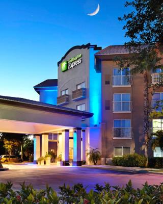 Holiday Inn Express & Suites Naples Downtown - 5th Avenue by IHG