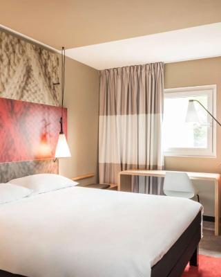 ibis Issy les Moulineaux "Val de Seine"