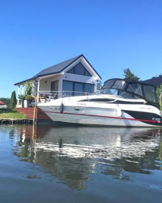 Baltic Waterfront Yacht House