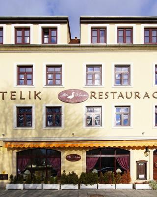 Hotelik & Restauracja Złota Kaczka