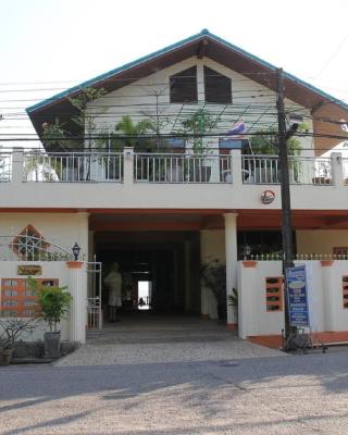Ban Sulada Guest House