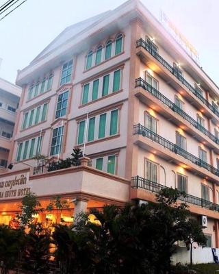 Douangpraseuth Hotel