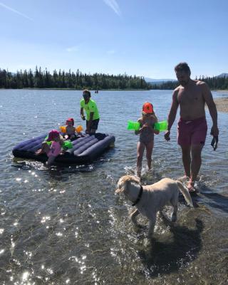 Vålågårdens Värdshus och Camping AB