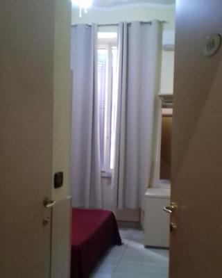 Guest House Hola Roma