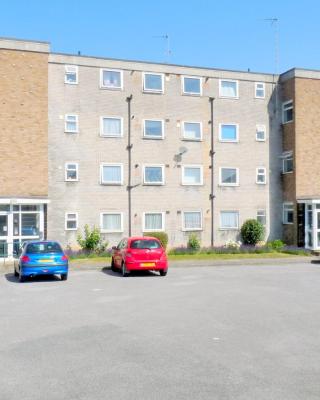 Wentworth Apartment with 2 bedrooms, Superfast Wi-Fi and Parking