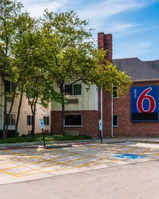 Motel 6-Arlington Heights, IL - Chicago North Central