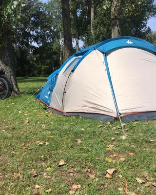 Tóparti Camping