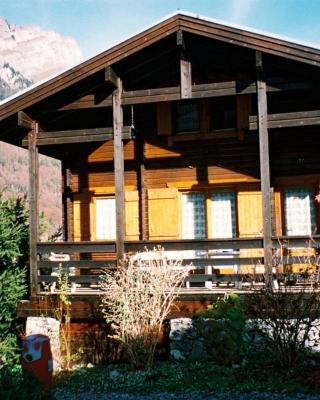 Chalet cosy à Sixt-Fer-à-Cheval avec vue sur la montagne