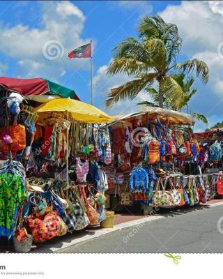 Studio Moderne, Centre Ville Marigot