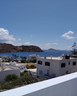 KOMINOS HOUSES