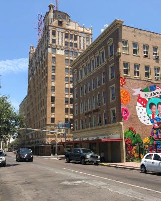 The Rialto Hotel