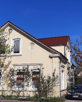 Die Stadtvilla - Gästehaus mit Gemeinschaftsküche, Hausnummer 34