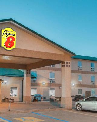 Super 8 by Wyndham Swan River MB