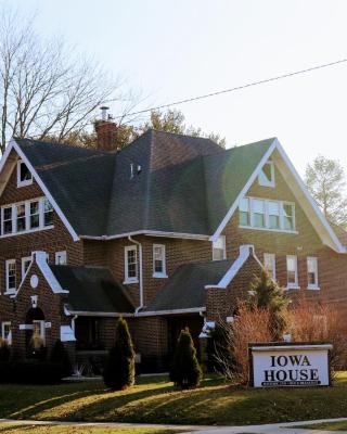 Iowa House Historic Inn