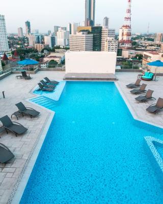 Luxent Hotel