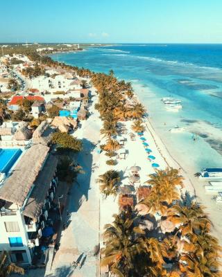 Hotel Blue Reef frente al mar