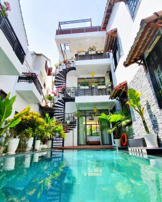 Anh Family Homestay