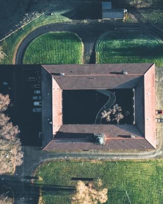 Falstadsenteret - Museum, minnested og senter for menneskerettigheter