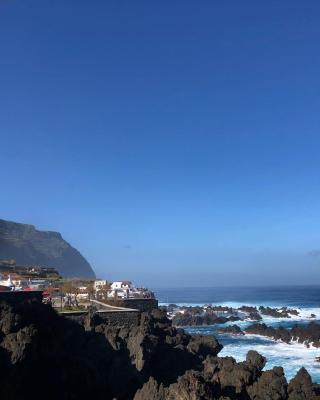 Pérola Views Inn by Madeira Sun Travel